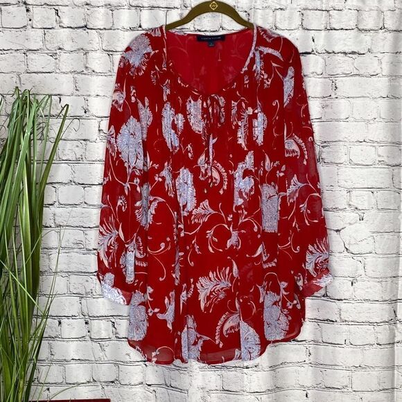 Tommy Hilfiger Pintuck Floral 3/4 Sleeve Chiffon Split Neck Blouse Red 1X - Picture 1 of 13